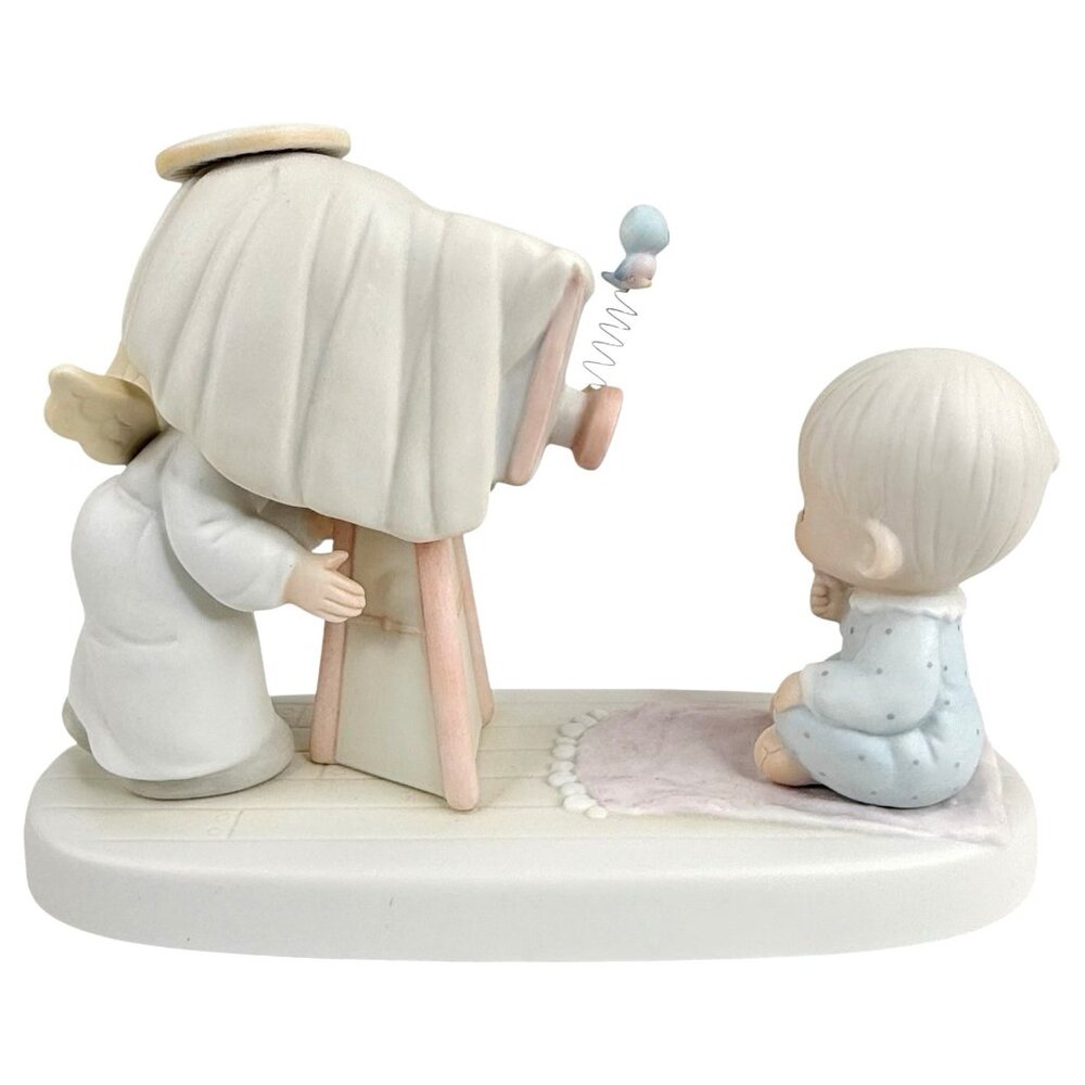 New 1983 Precious Moments Babys First Picture Figurine 1 of 8‎ Baby First Series - Picture 7 of 16